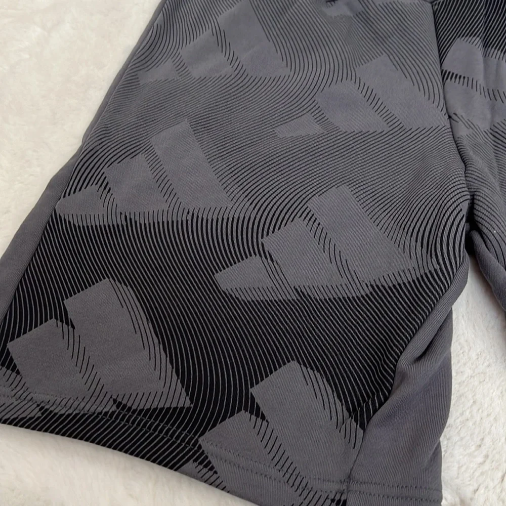 Adidas sportswear French terry cloth shirt size L graphic print black and gray - Picture 5 of 12